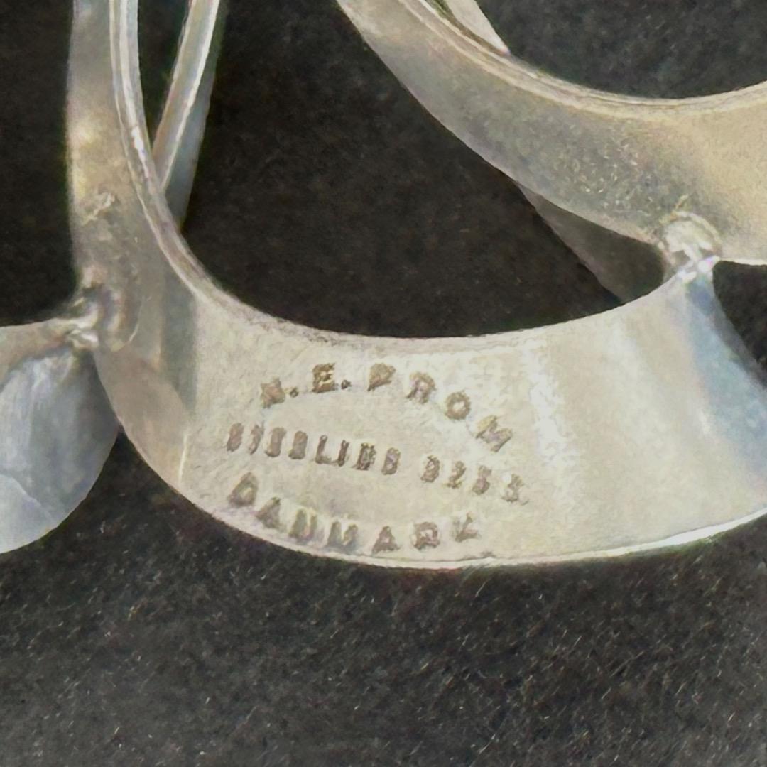 【美品！現品限り】N.E.From 銀の花 ブローチ &イヤリングセット