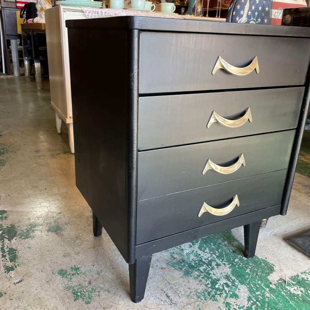 アメリカンヴィンテージ・ナイトテーブル 1970年代