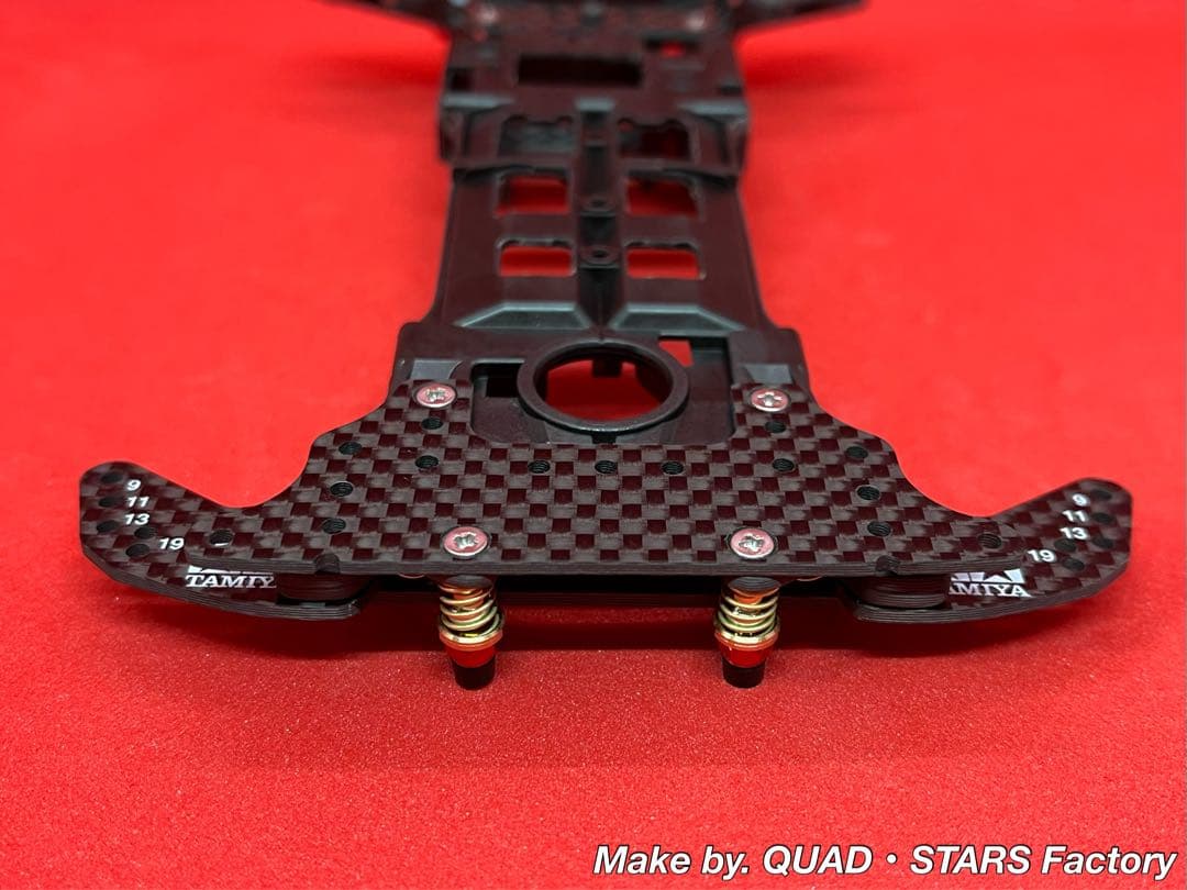 【ミニ四駆・S2用】2軸ATピボット＋1軸アンカー＋リヤスキッド　フルカーボン