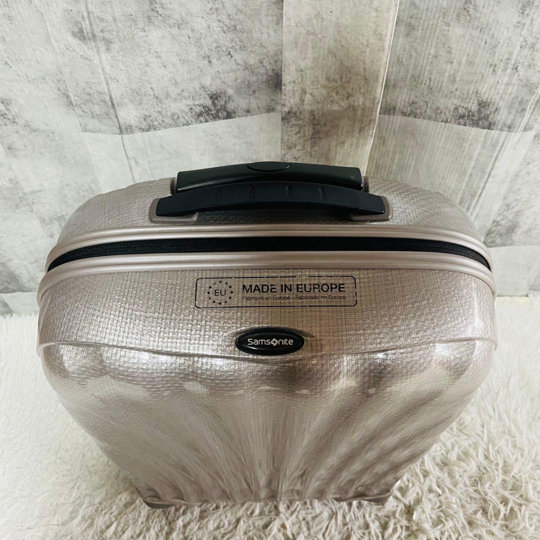 美品★軽量　サムソナイト　コスモライト　キャリーケース　4輪　スピナー55