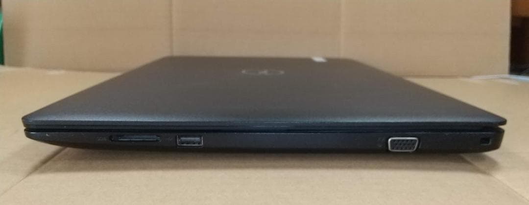 Dell Latitude 3590 8世代 i3 16GB 新品SSD