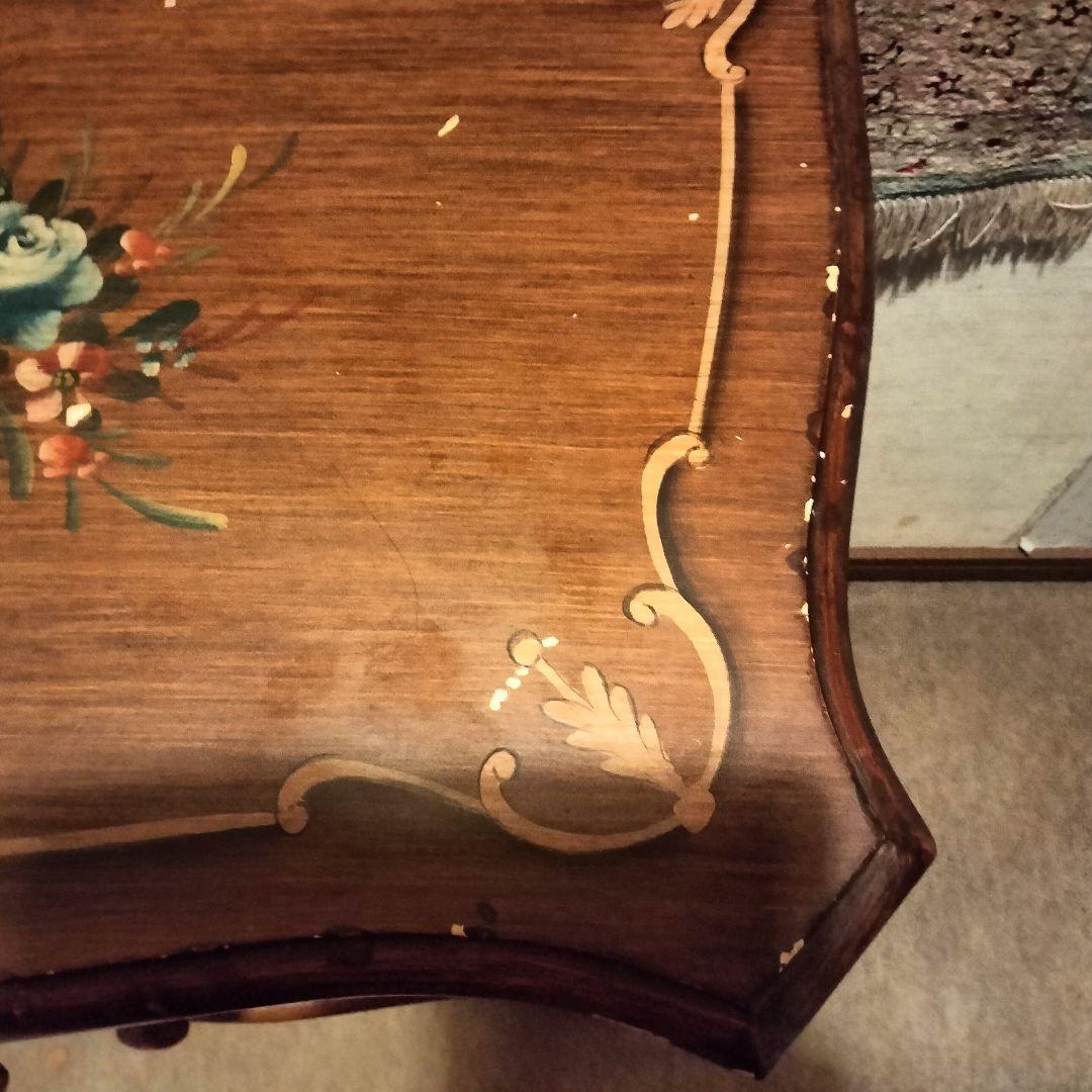 ヨーロッパアンティーク花柄ペイントの木製サイドテーブルチェスト