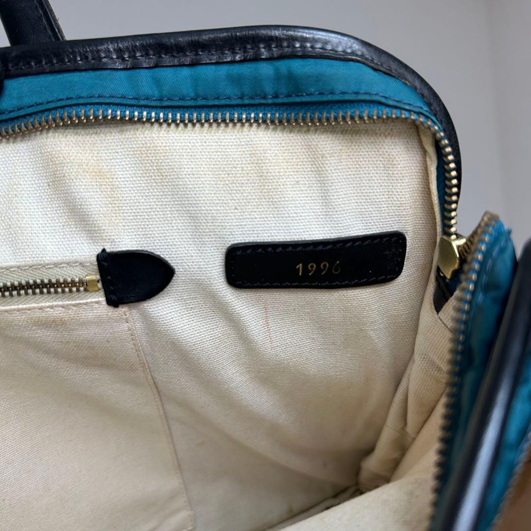 定価12.1万円　フェリージ　ビジネスバッグ　アコーディオン　レザー　三室　廃盤