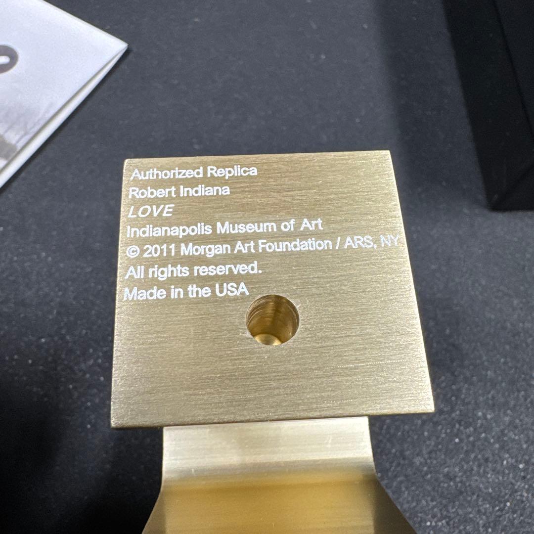 ロバート・インディアナLOVE　ペーパーウェイト　Robert Indiana