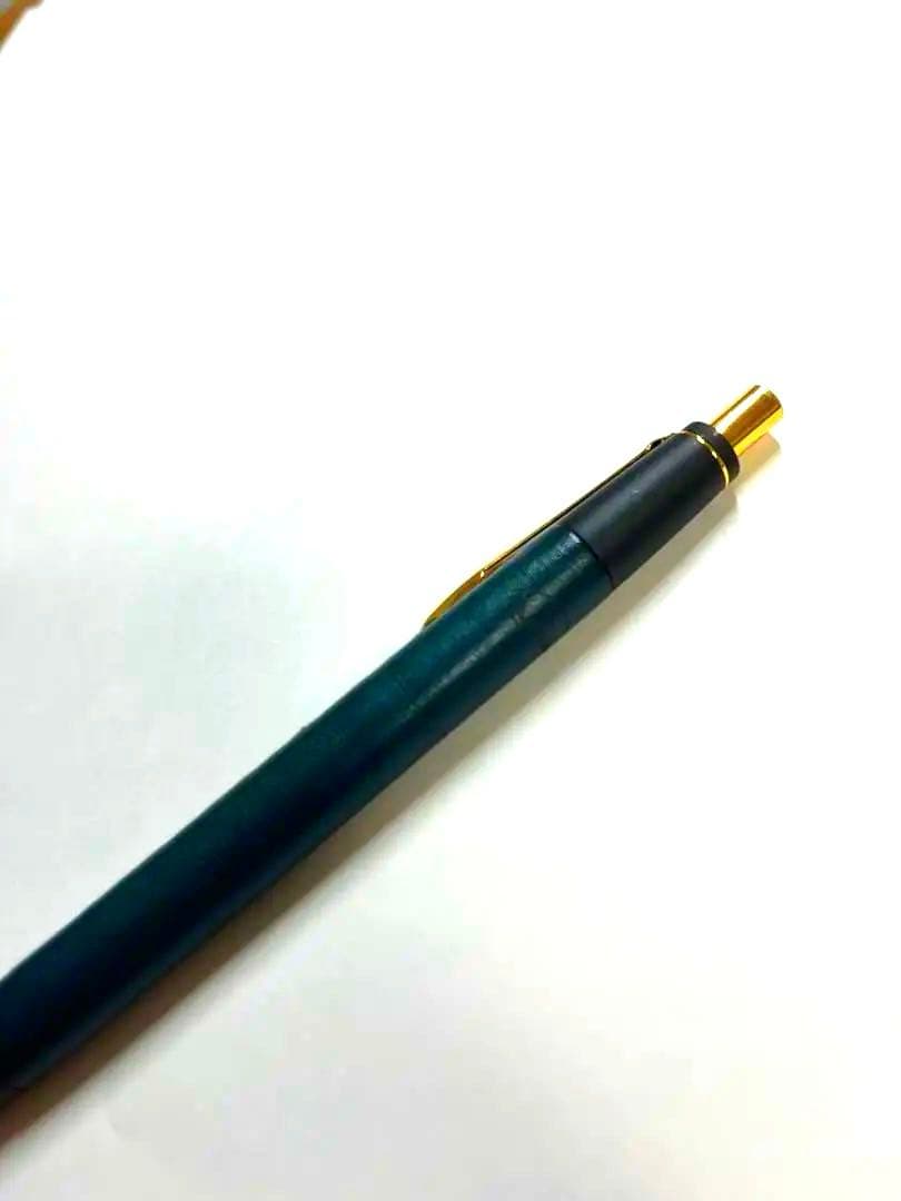 シックザール ペトローリオ