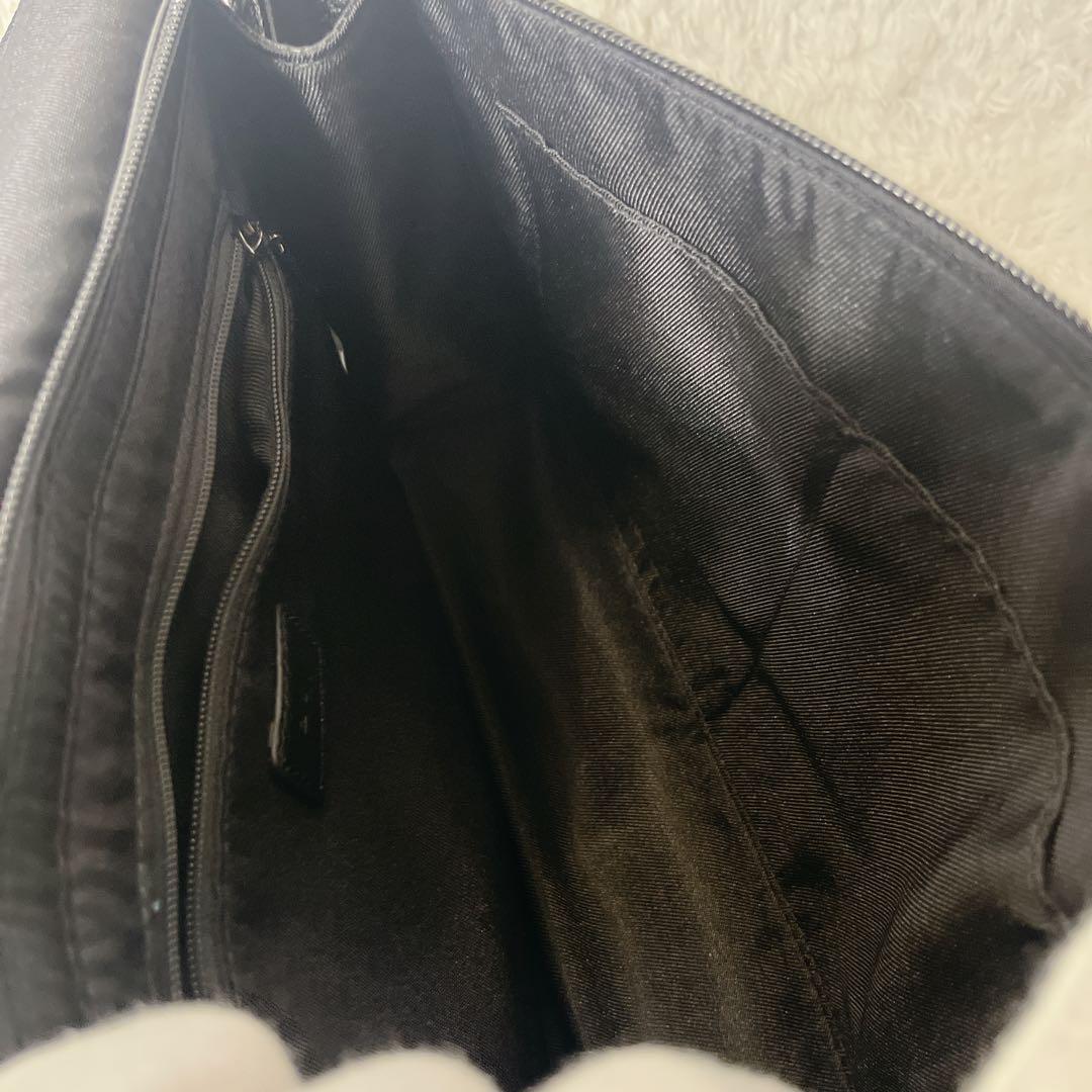 美品 イアパピヨネ ワイドテープ レザー ショルダーバッグ 本革 ブラック