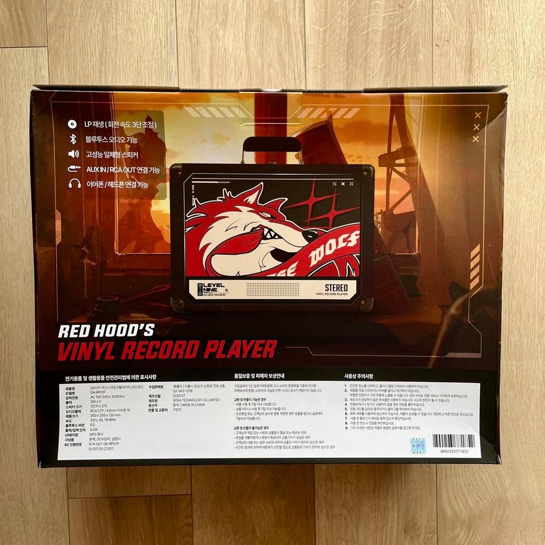 韓国限定　勝利の女神NIKKE レッドフード　LPプレイヤー&レコード　セット