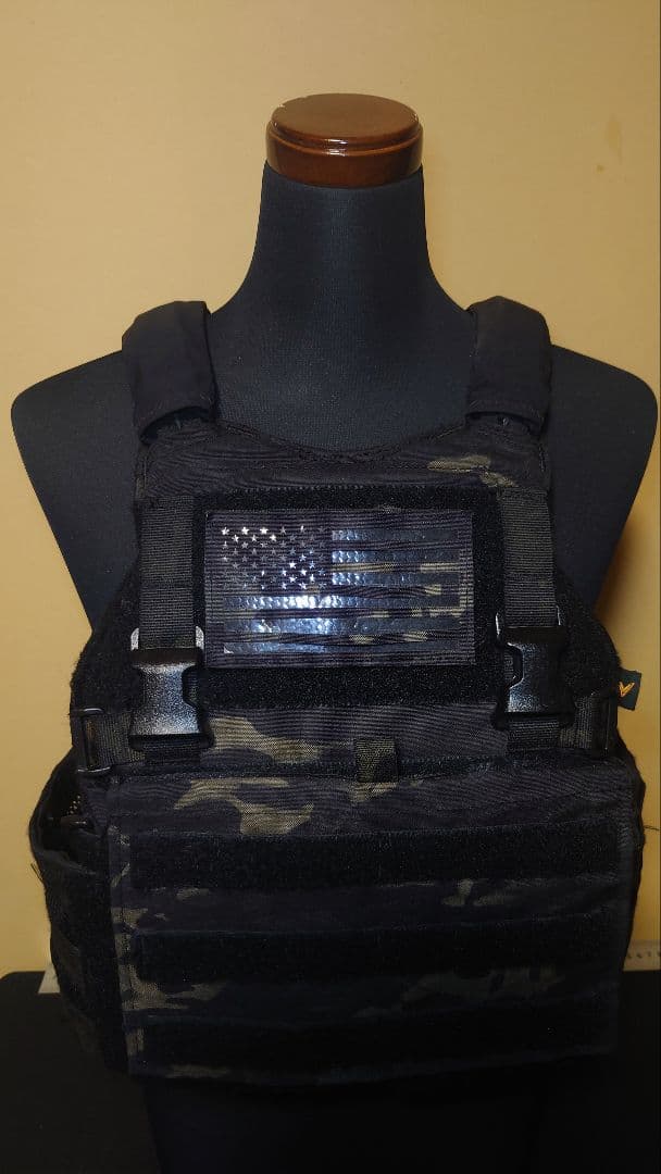 実物 VELOCITY SYSTEMS SCARAB MCBK Sサイズ