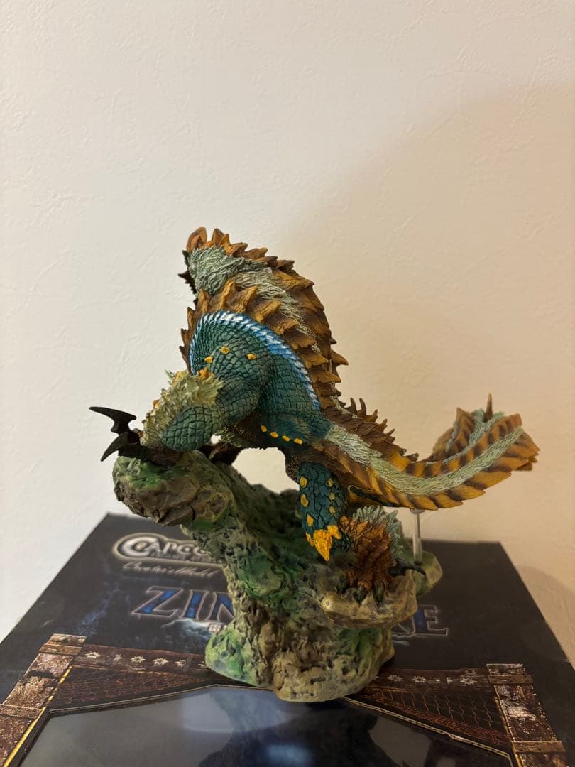 【限定値下げ中】 フィギュアビルダー クリエイターズモデル 雷狼竜 ジンオウガ