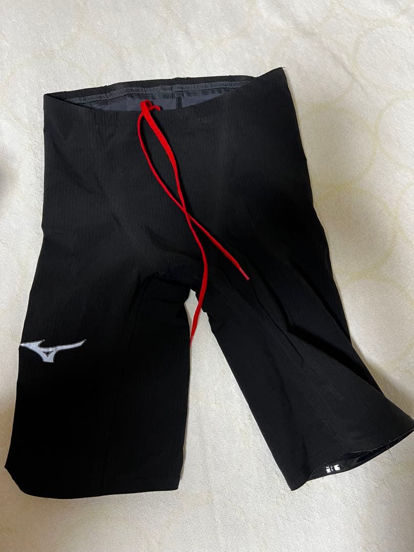 ミズノ　GX・SONIC 6 CR 競泳用ハーフスパッツ　Lサイズ