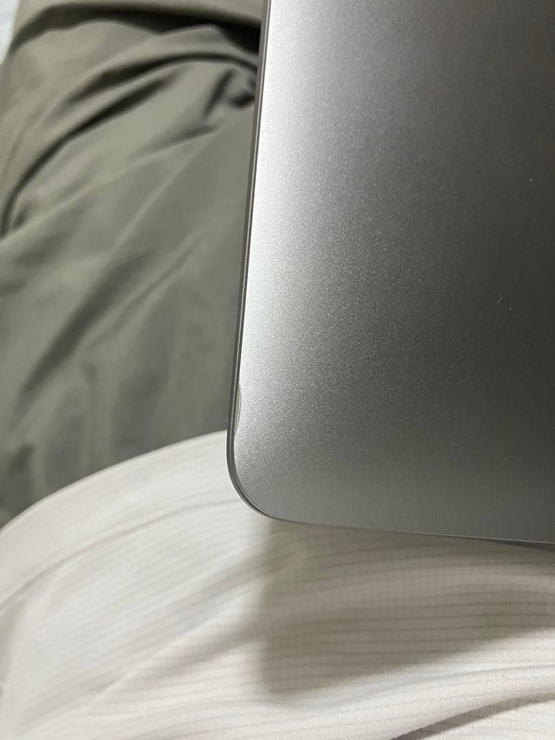 緊急値下げ早い者勝ち！AppleMacBookRetina12inch2017