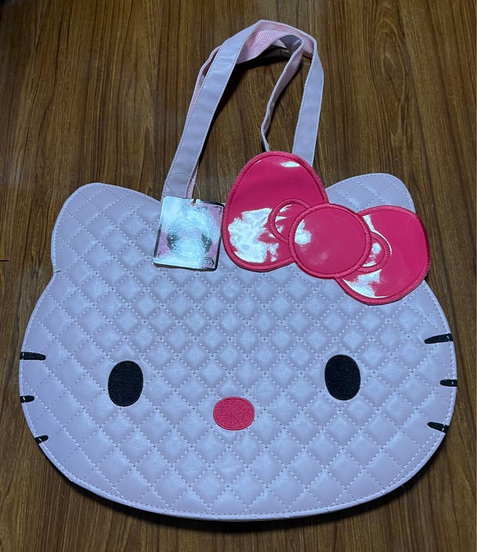 ハローキティ９点セット　レアな物も入ってる可能性あります　写真をご覧ください