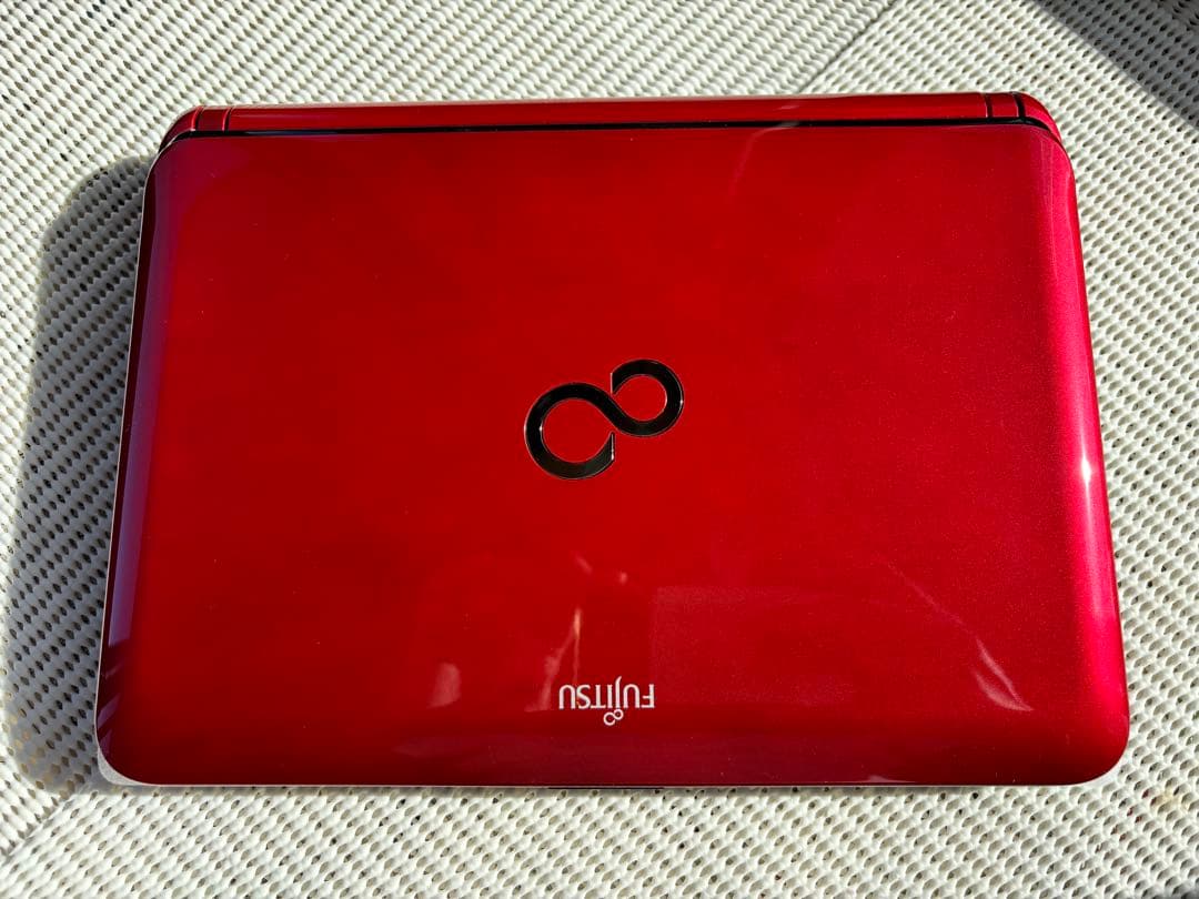 新品・未使用　富士通ノートPC FMVM30CR