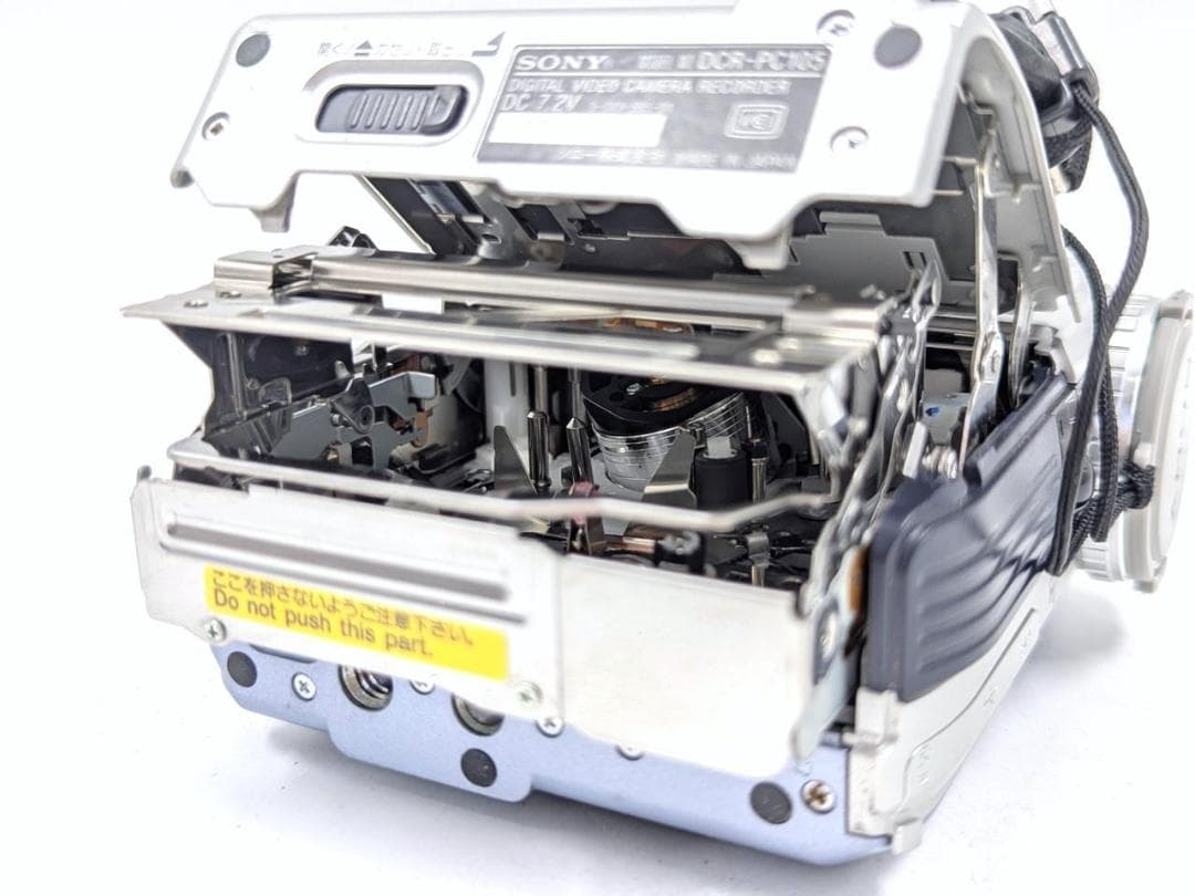 miniDVのダビングに！ SONY ビデオカメラ DCR-PC105
