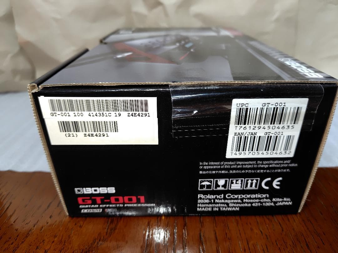 BOSS GT-001 ギターマルチエフェクター