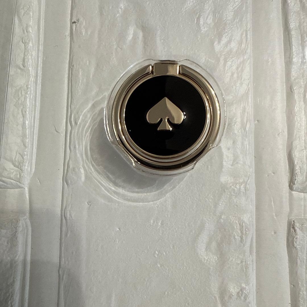 新品kate spade⭐️iPhone16リング付きスマホケース　スペードフラワ