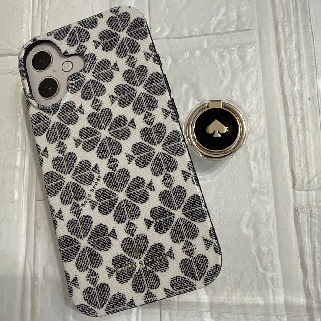 新品kate spade⭐️iPhone16リング付きスマホケース　スペードフラワ