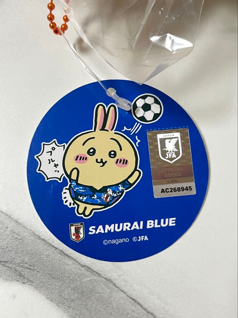 最安値 ちいかわ ぷちミニマスコット うさぎ サッカー 日本代表 ステッカー