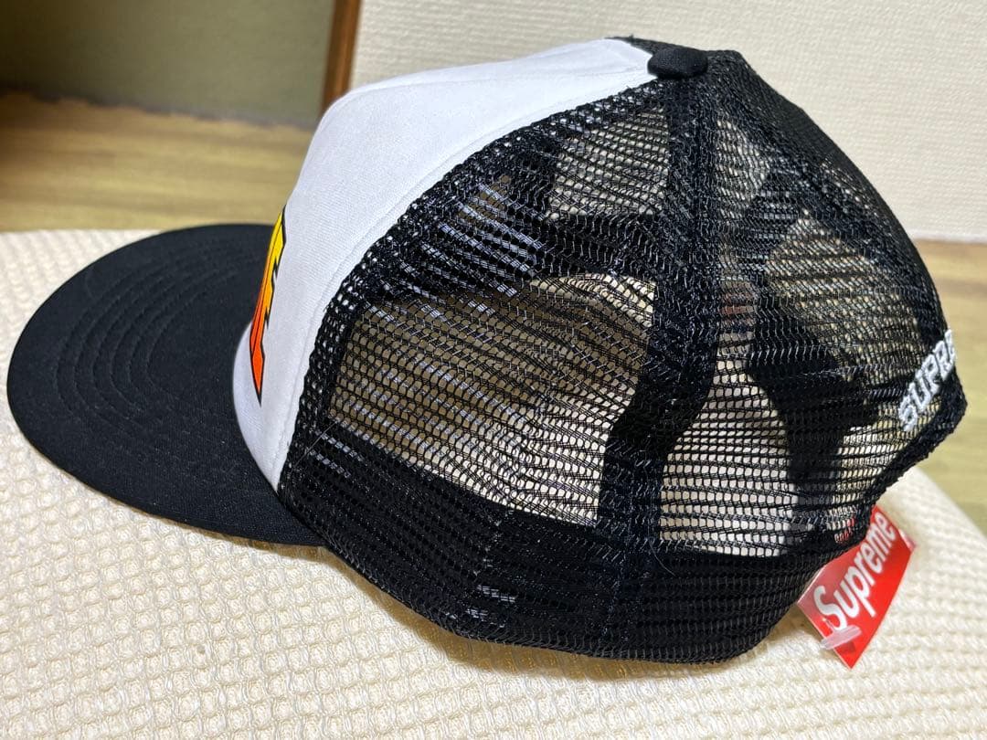 Supremeメッシュキャップ ホワイト/ブラック