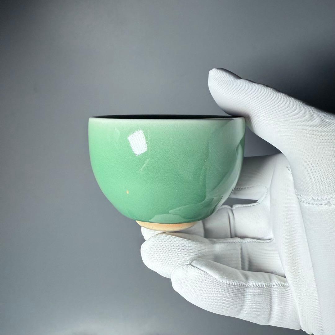 人間国宝　中島宏　造　青磁湯呑み　翡翠色　汲み出し　五客　共箱　未使用保管品　栞