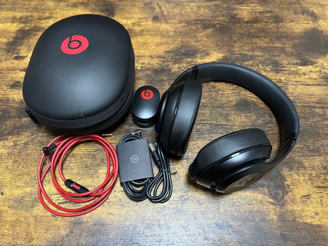 Beats Studio Wireless ヘッドホン