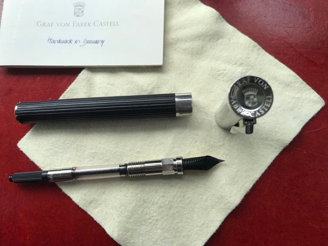 Graf von Faber-Castell 万年筆
