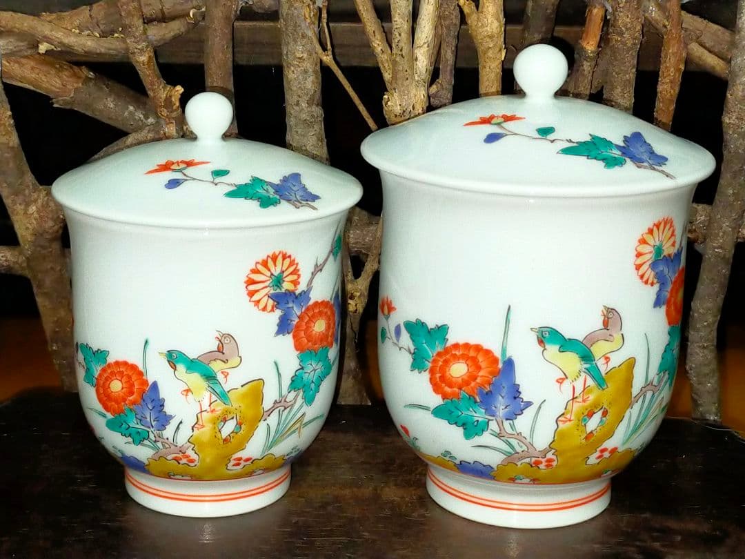 ♥未使用♥　人間国宝　十四代　酒井田柿右衛門　夫婦　湯飲み　湯呑み　共箱付