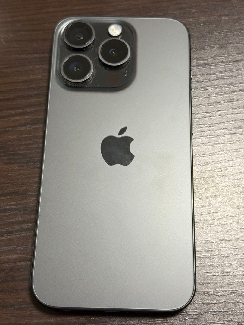 iPhone 15 pro 128GB SIM フリー ブラックチタニウム