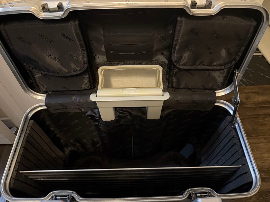 RIMOWA PILOT リモワパイロットトローリーケース　2輪廃盤