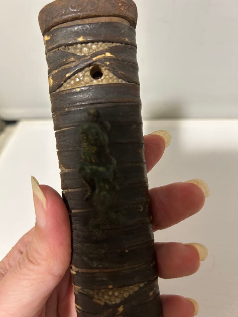 刀　柄（つか）細工あり