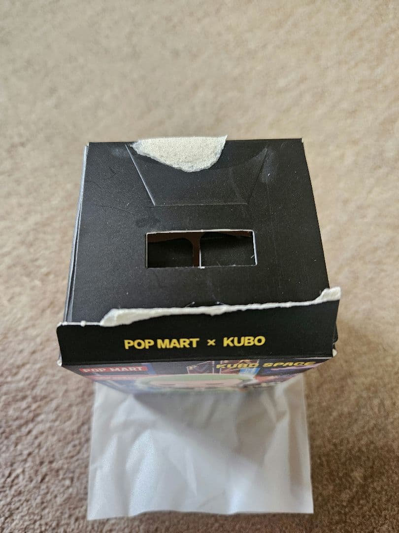 POP MART KUBO ゲーム機フィギュア