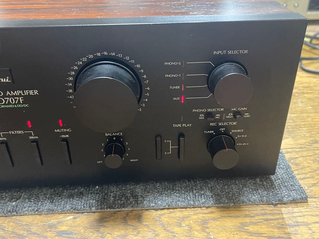 マ*１様 SANSUI （サンスイ） AU-D707F