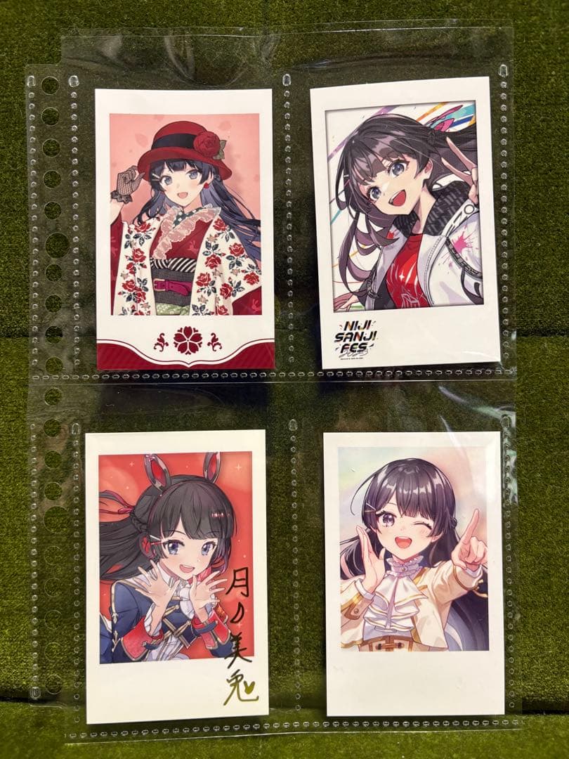 月ノ美兎 グッズ まとめ (無印 コレクションケース付き)