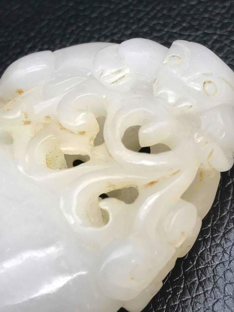 清時代　和田玉　瑞獣玉佩　純和田玉彫り　古玉石　　白玉(F-66)