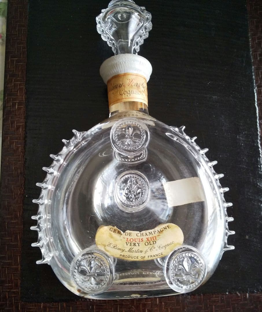 ゆーてぃー レミーマルタン ルイ13世very old バカラクリスタル
