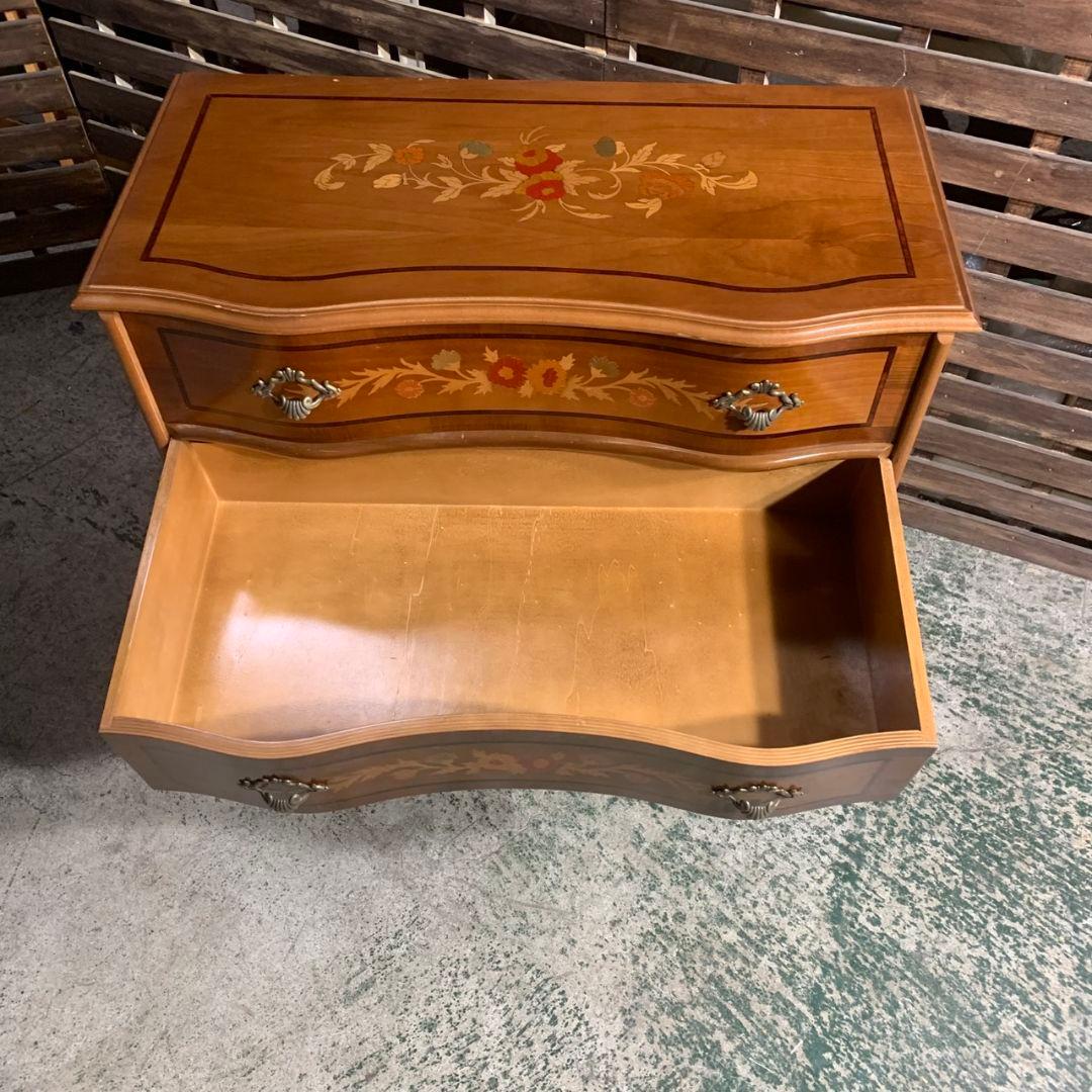 K530 猫脚 ヨーロッパ家具 象嵌細工 3段チェスト アンティーク家具