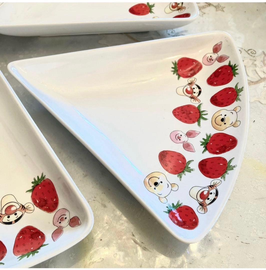 新品　未使用　くまのプーさん　苺ショートケーキ　ケーキ皿　皿　6枚　ホール