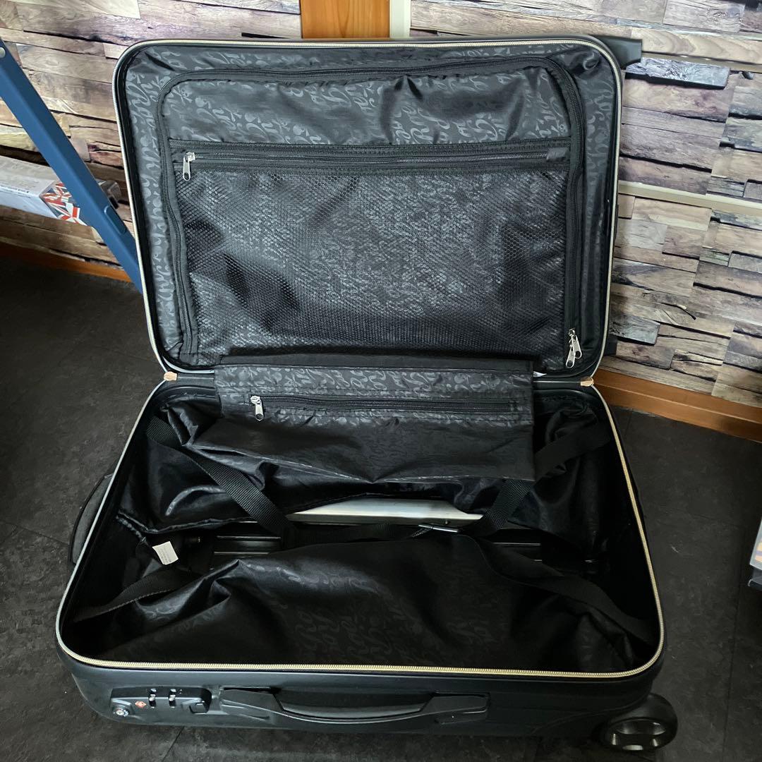 Roen キャリーケース　約30L 2輪　機内持ち込み可能