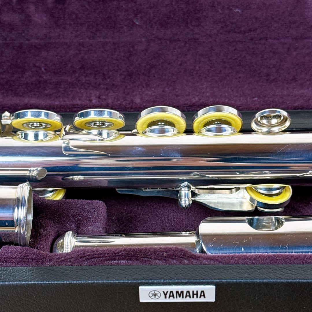 極美品 最新 現行モデル ヤマハ フルート YFL-212 YAMAHA