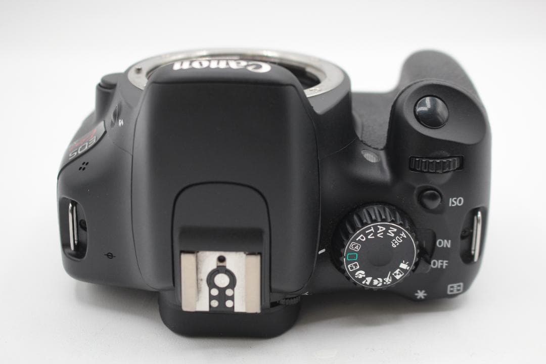 極上品◆Canon EOS kiss X4 ボディ◆シャッター回数4623回のみ