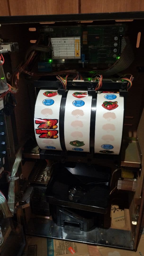 猛獣王S パチスロ実機　4号機