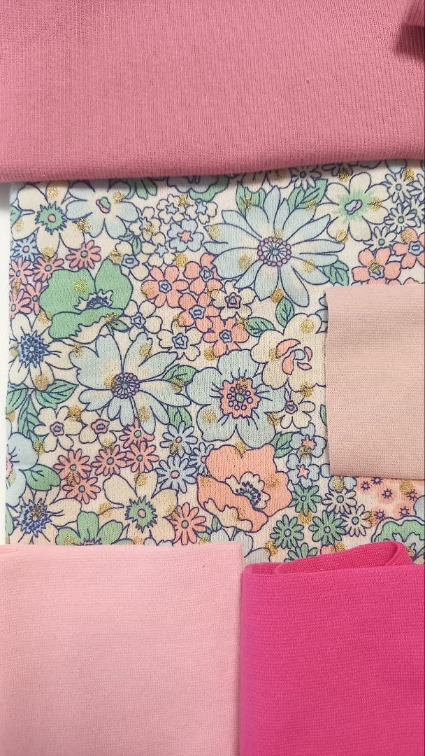 ハンドメイド　犬の服