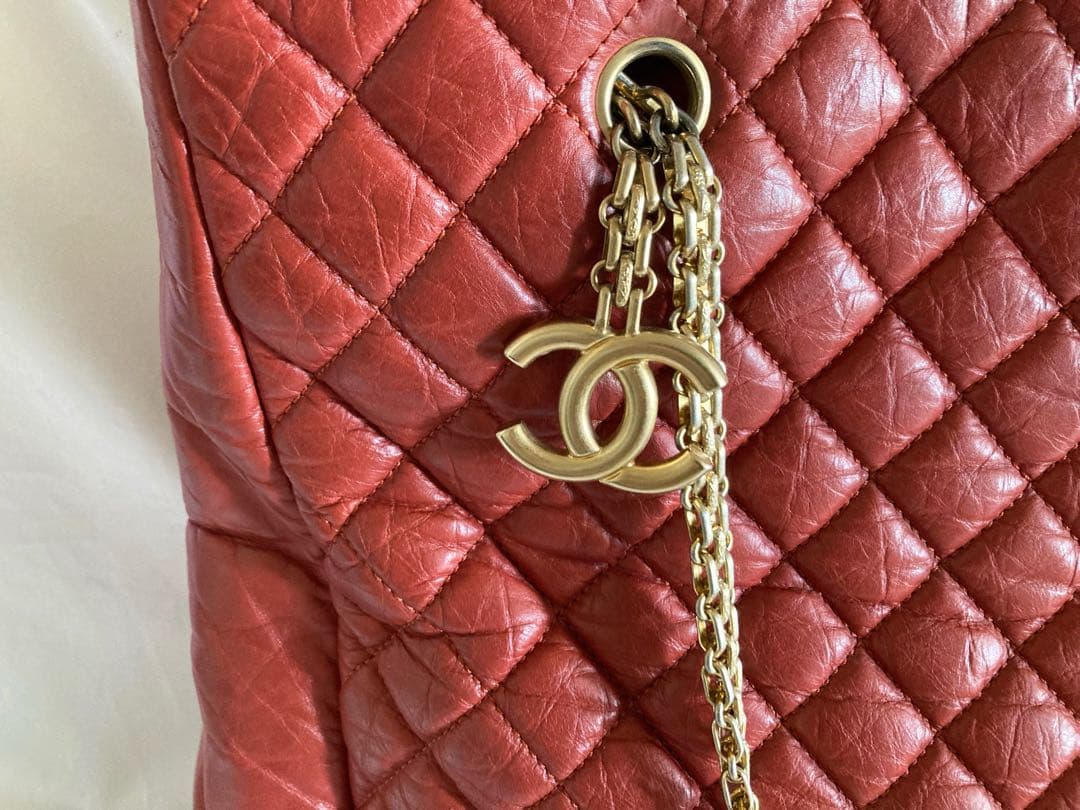 ちの様♡CHANEL マトラッセ　チェーントートバッグ　チェーンバッグ　レザー