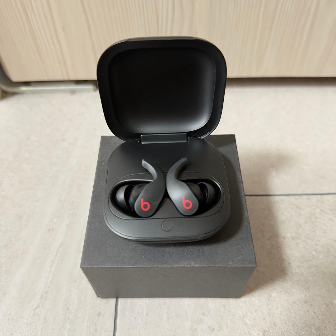 【美品】BeatsFitPro ブラック 中古