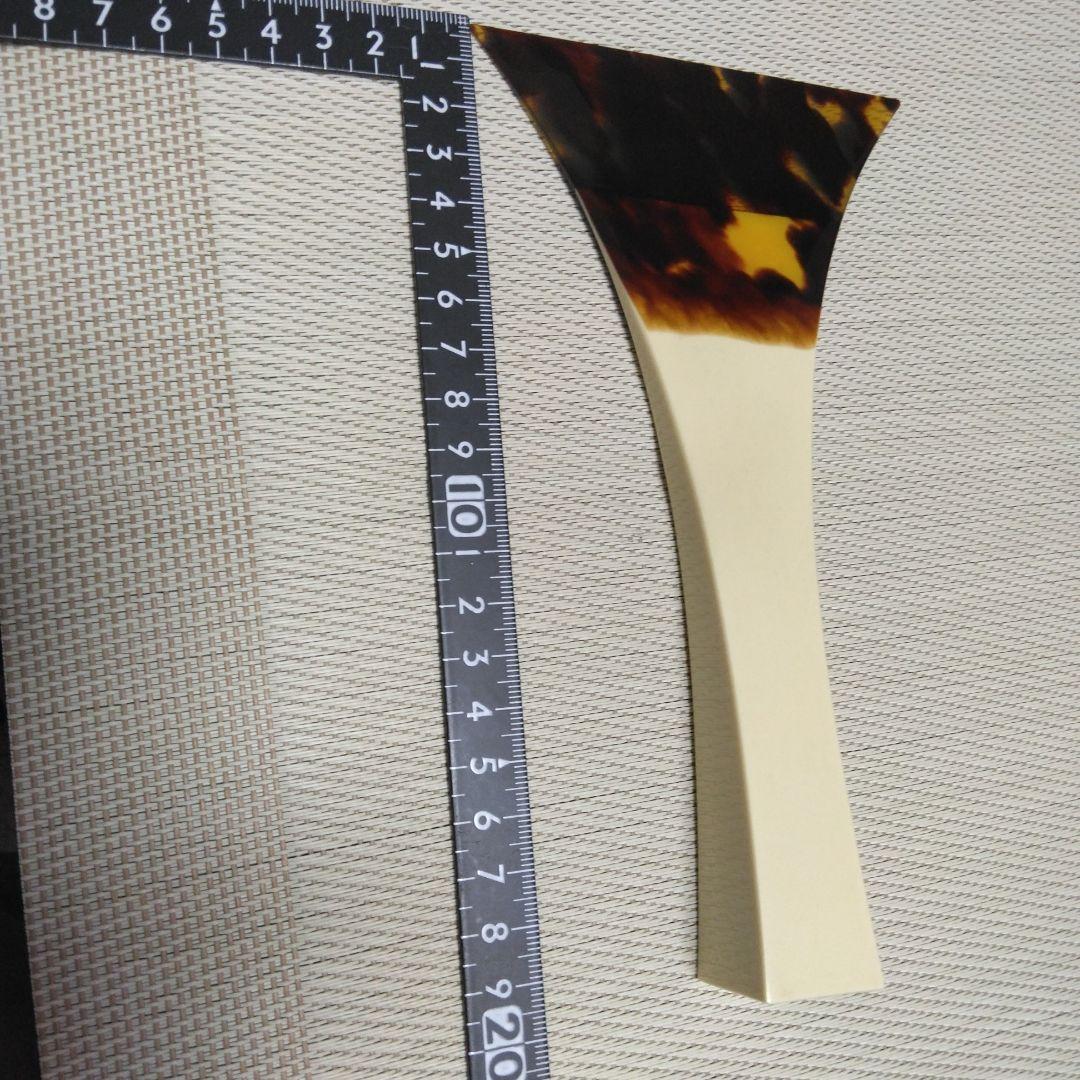 天然水　高山製　本鼈甲　一枚甲三味線バチ