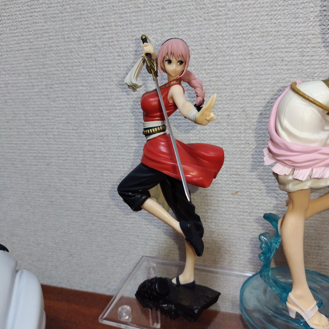 ③ワンピースフィギュア　一番くじ　ボニー・ビビ、DXしらほし姫　セットまとめ売り