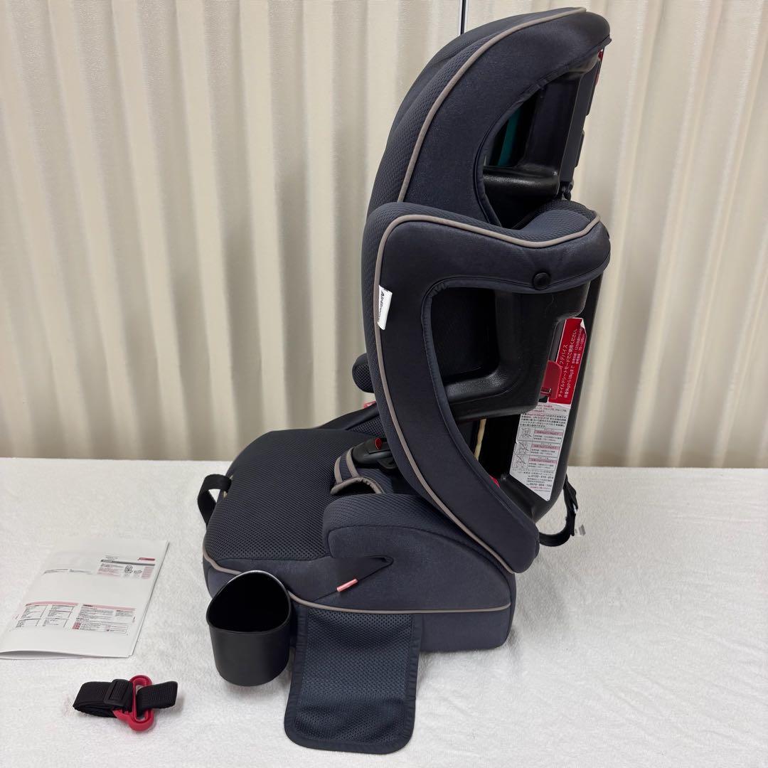 クリーニング済　☆美品☆　1〜11才まで　アップリカ　エアグルーヴ　人気のグレー