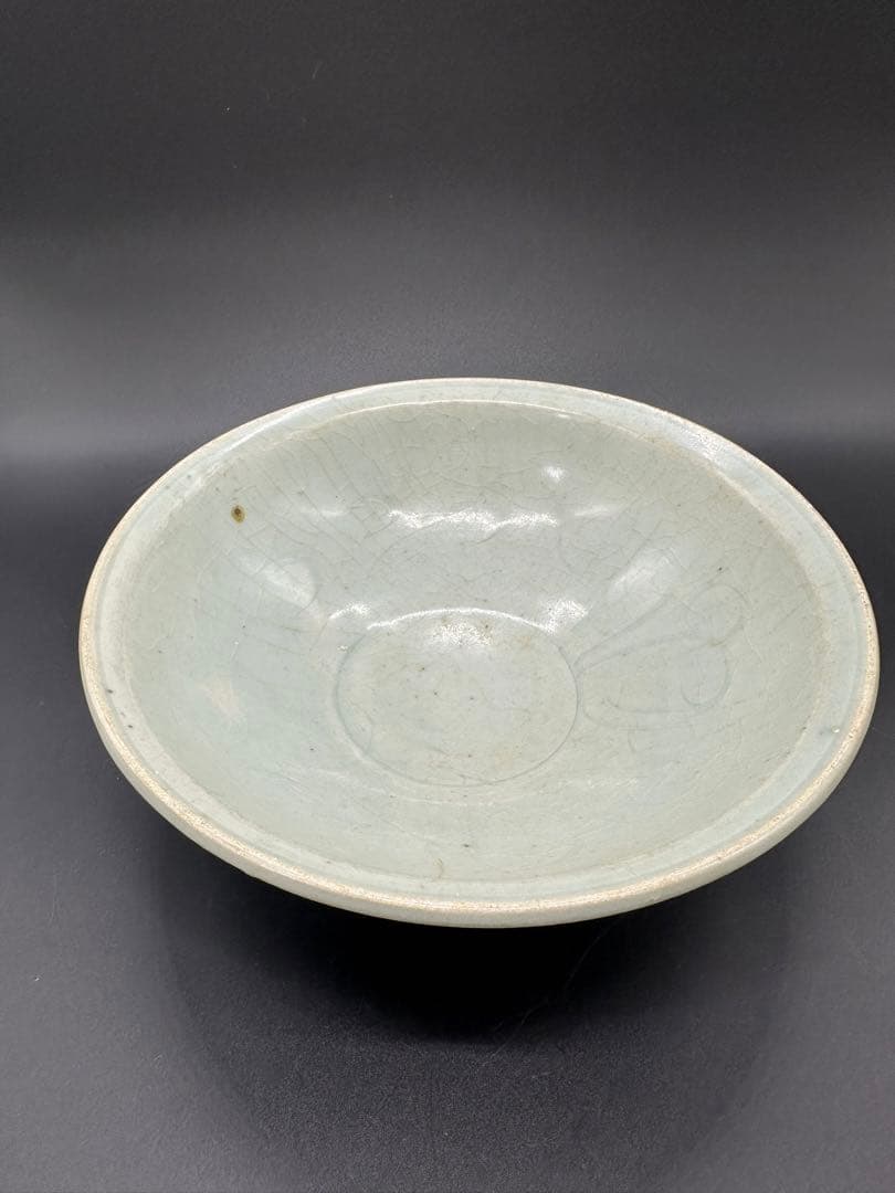 中国宋時代　青磁　碗　傷ない