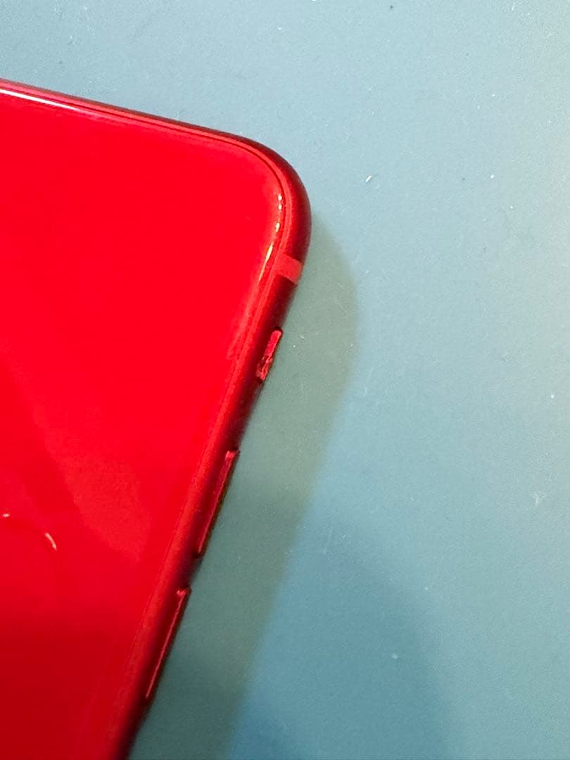 【極美品】iPhoneSE3 128GB SIMフリー バッテリー新品