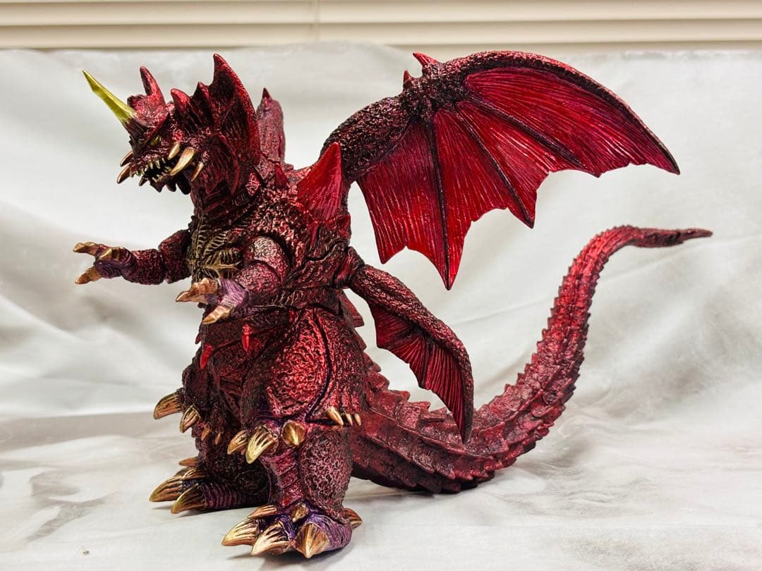 ゴジラ怪獣　デストロイア　フィギュア